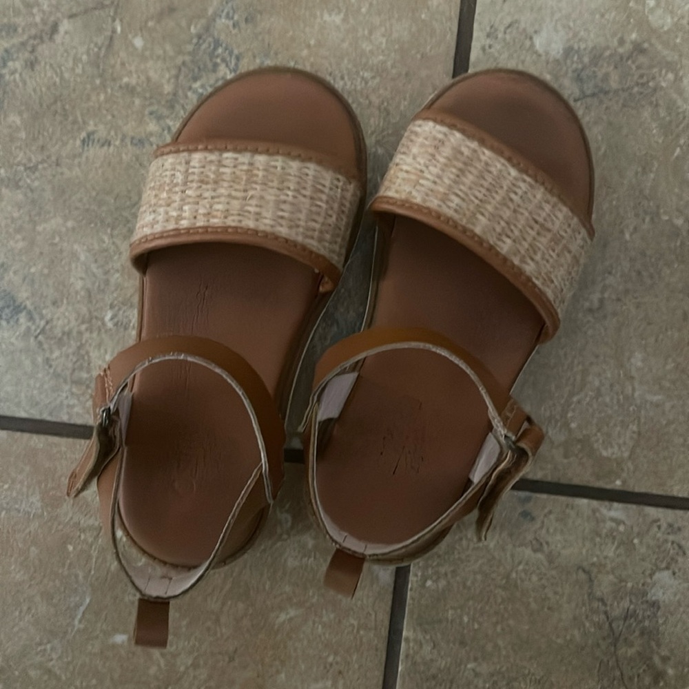 OshKosh B'Gosh Unisex-Child Leo Sandal
